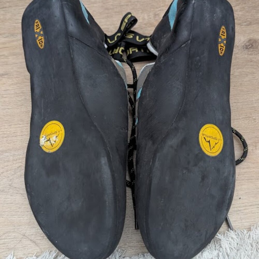 La Sportiva Turantulace Women's Rock Climbing Shoes - 6.5 - Picture 2 of 3